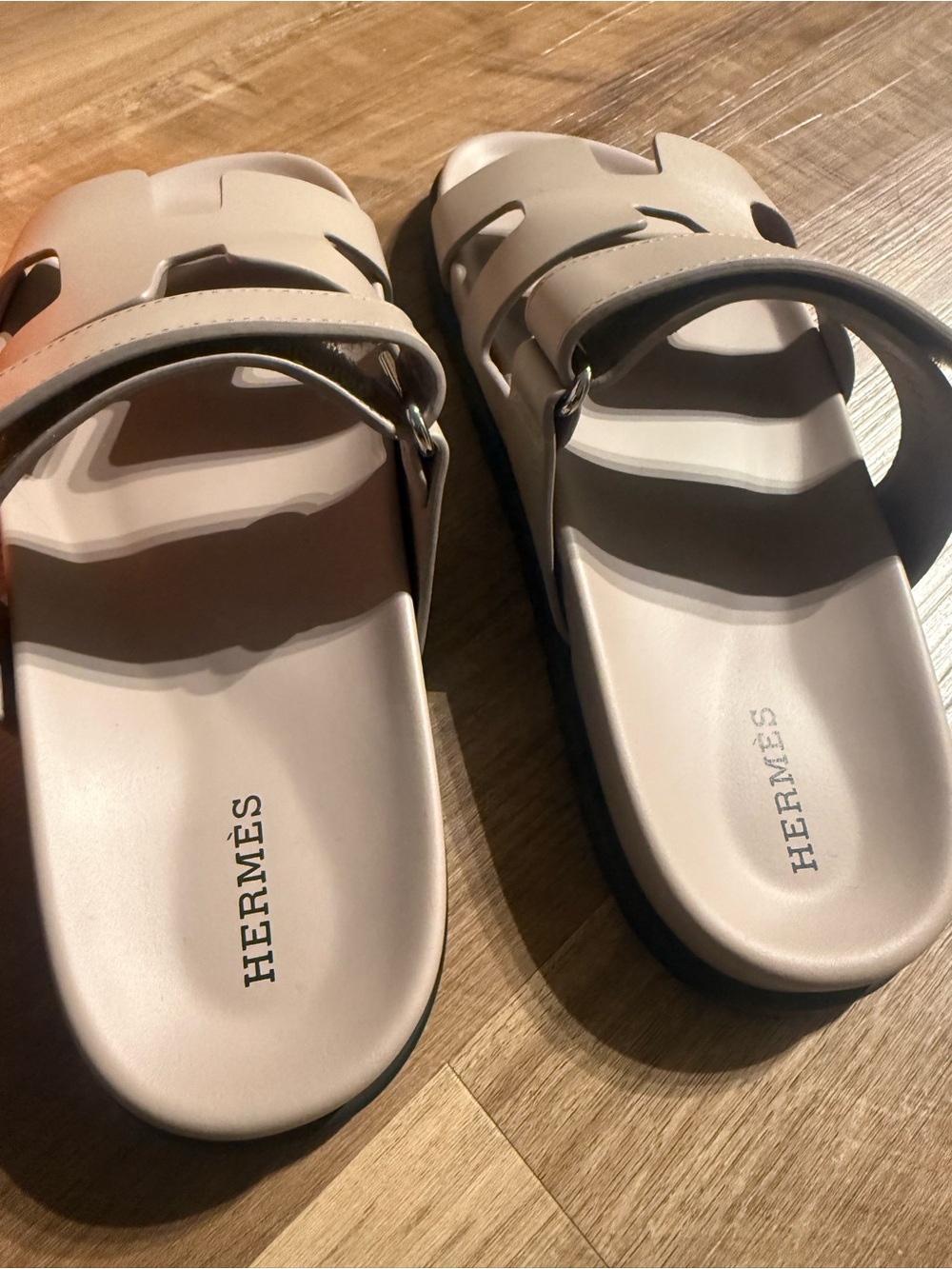 Hermes Chypre Sandals - Picture 6 of 8